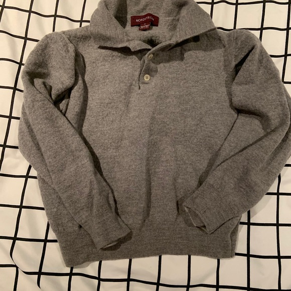Nordstrom 3/4 sleeve medium fits xs - Picture 1 of 3